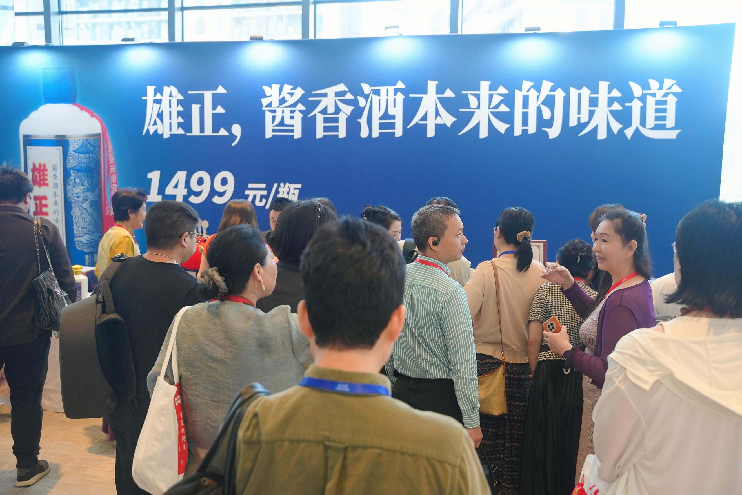 2026年全行业都在降温,这瓶酱酒反而卖爆了